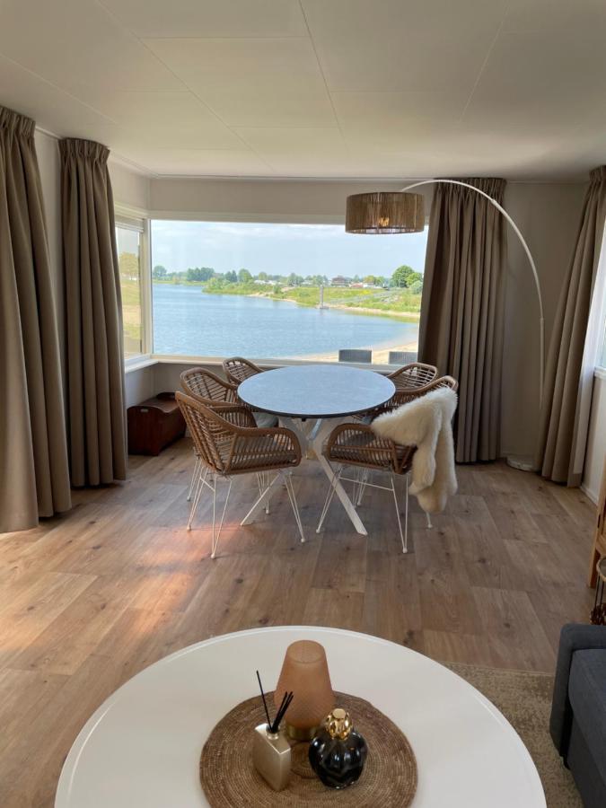 Luxe Chalet Direct Aan Het Water Met Strand Lith Екстер'єр фото